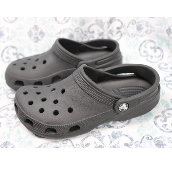 Original Classic Crocs Size M6/W4 Black Beach Pool Camping Casual Slip On‎ Shoes - Picture 1 of 8